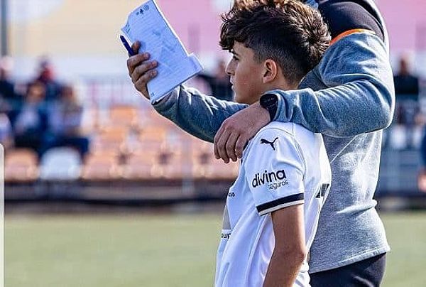 Trại hè bóng đá Valencia CF tại Ý